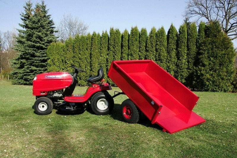 Vozík VARES PROFI TRVMS s univerzálním připojením za zahradní traktor
