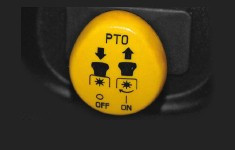 CC 1224 KHP travní traktor Cub Cadet