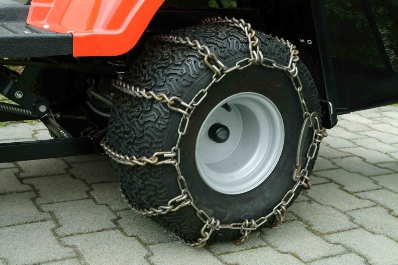 Sněhové řetězy Seco Group - pro zahradní traktory