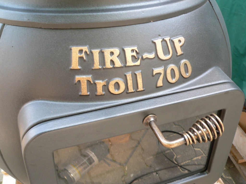 TROLL venkovní krb LEDA