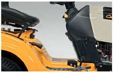 CC 714 TF travní traktor CUB CADET