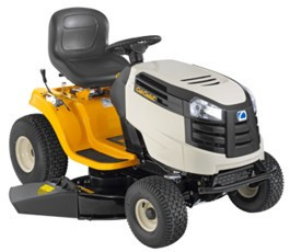 CC 717 HG travní traktor CUB CADET