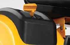 GTX 2100 travní traktor CUB CADET