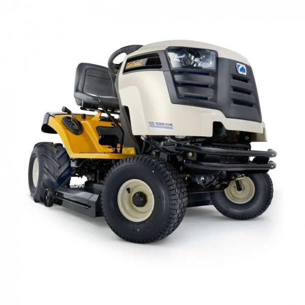 CC 1022 KHT travní traktor CUB CADET