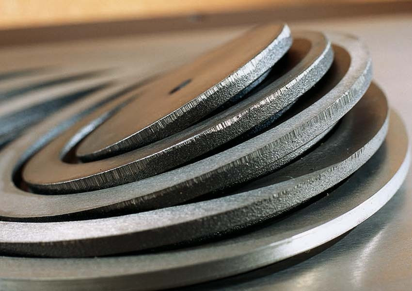 MAMY sporák NORDICA - krémová