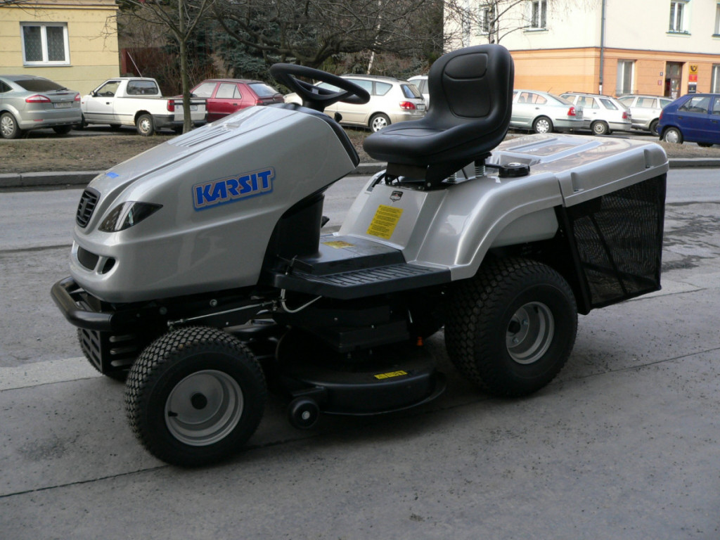 Zahradní traktor KARSIT Silver Cut K 17/102 H