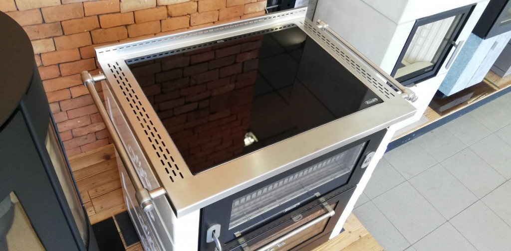 Rizzoli ML 80 - Sporák na dřevo sklokeramická deska